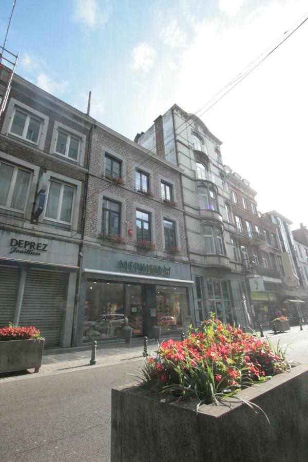 Amosa Liege City Centre Apart Regence 17 Exterior foto